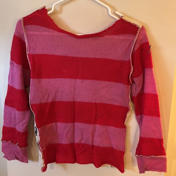 Women’s custom made shirt. - Picture 2 of 2